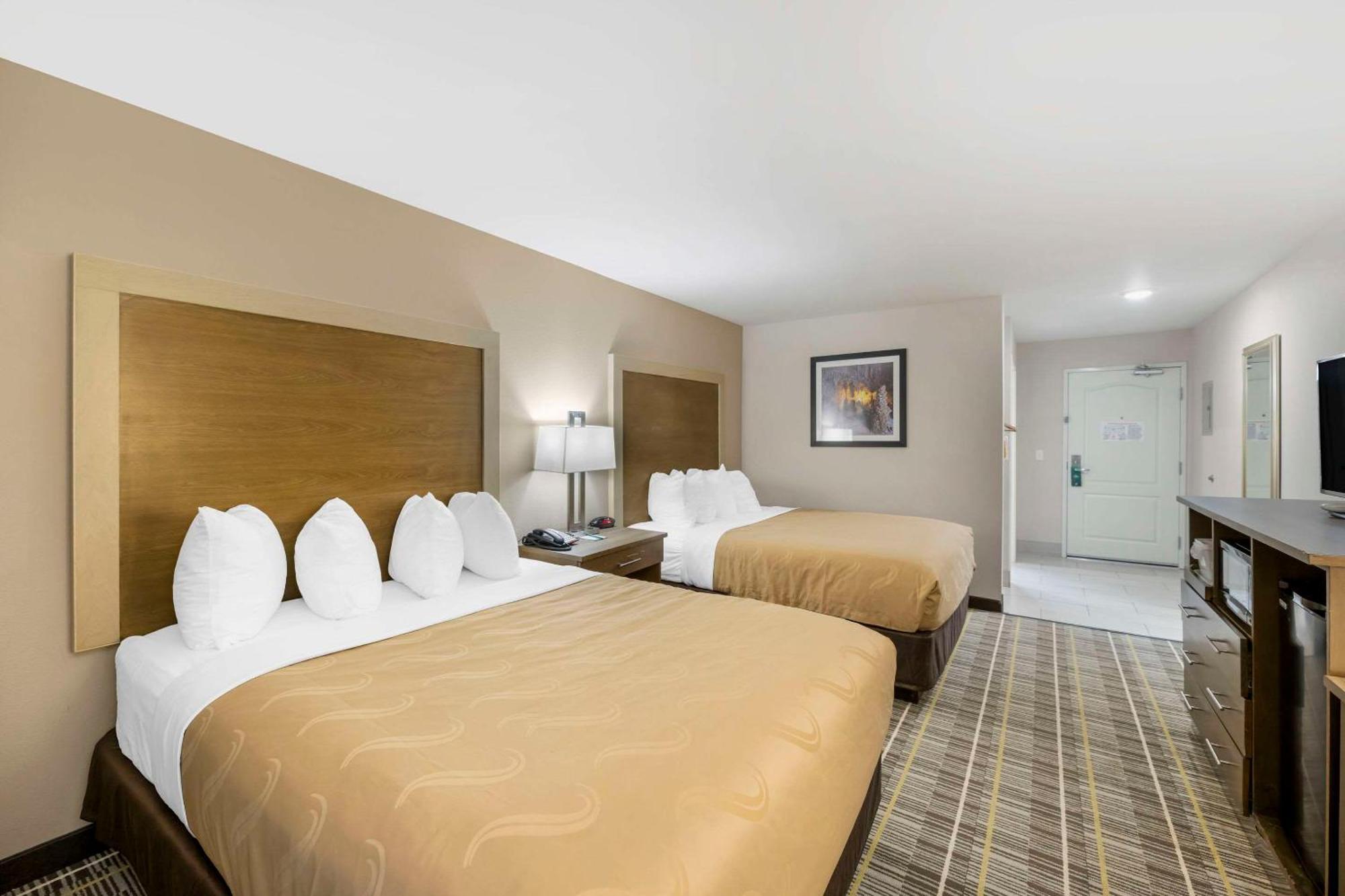 Quality Inn & Suites Carlsbad Caverns Area Екстер'єр фото